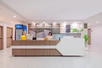 Xicheng First Class Apartment (Maoming Petrochemical University Xicheng Campus Store)