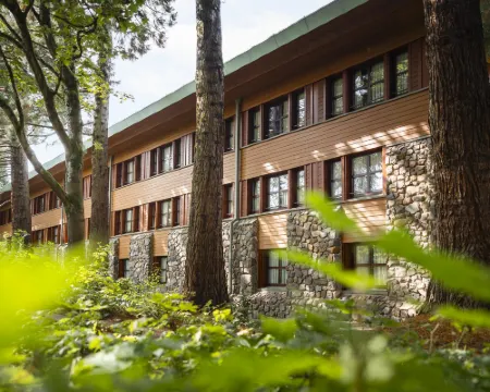 Disney Sequoia Lodge Hotels in Coupvray