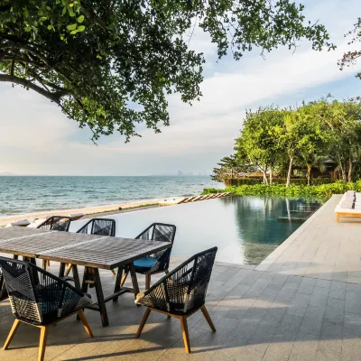 Andaz Pattaya Jomtien Beach Hotels near Love Art Park