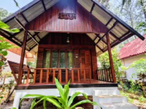 ซิกกี้ สตาร์ดัตซ์ รีสอร์ท โรงแรมในเกาะพยาม