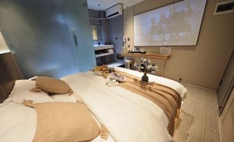 Yichen Meisu (Guangzhou Shangxiajiu Pedestrian Street Yongqing Fang Store)