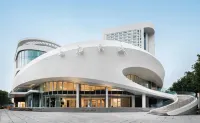 Crowne Plaza Shanghai Hotels in Shanghai