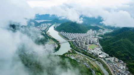 Wanyuan Jinfan Hotel shitai China Отели рядом с достопримечательностью «Peng Lai Xian Dong»