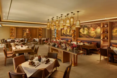 Hotel Tentrem Jakarta