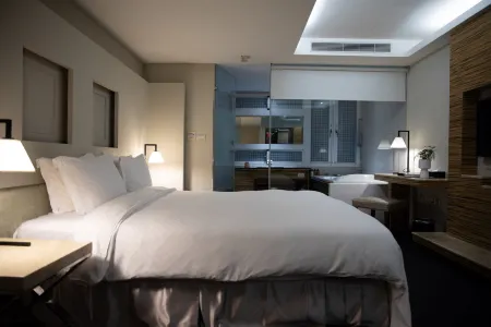 KAPOK HOTEL & RESORTS