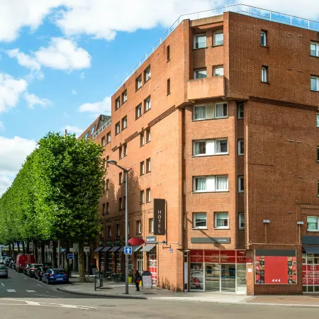 B&B Hôtel Lille Roubaix Centre Grand-Place Отели в г. Рубе