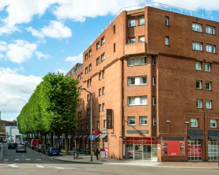 B&B Hôtel Lille Roubaix Centre Grand-Place Hotels in Roubaix