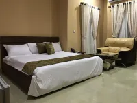 Royal Continental Suites and Apartments فنادق في Owode Ede