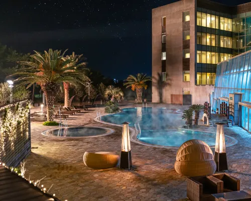 Phoenix Island Отели рядом с достопримечательностью «Архитектурный объект Genius Loci»