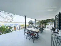 Gin’s Greenery Resort