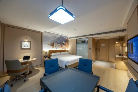 Vienna Hotel (Zhenfeng Branch)