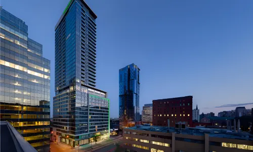 Holiday Inn & Suites Montreal Centre-Ville Ouest