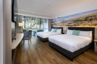 Novotel Sunshine Coast Resort Hotels in Twin Waters