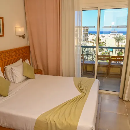 New Eagles Downtown Zahabia Resort & Aqua Park