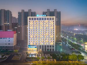 Hanting Hotel (Fuyang Yingdong Fangyuan Hui Plaza Branch)