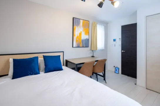 FL Residence Jingu Gyoen IV