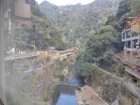 Longsheng Hot-spring Hotel