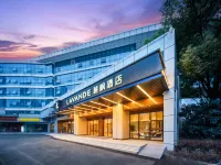 Lavande Hotel (Wuhan High-speed Railway Station) Hoteles cerca de Estación de tren de Wuhan