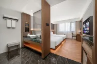 Ive Hotel (Yueqing Times Square Shopping Center)