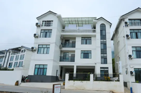 Hanyuan Chelizi Homestay