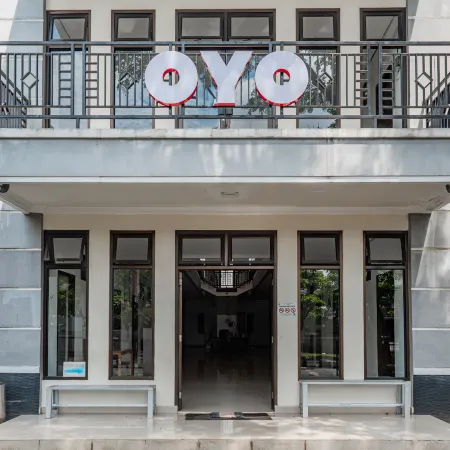 Hotel O Kambang Iwak Area Near Kambang Iwak Park Formerly Kerangga Отели рядом с достопримечательностью «Река Муси»