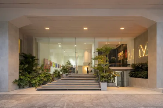 M Village Hotel Ly Tu Trong