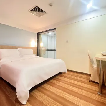 L Hotel Zhuhai Gongbei Port Qinglv Road