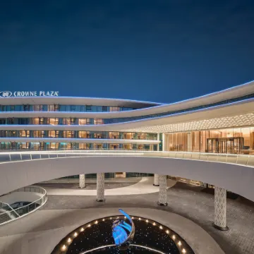 Crowne Plaza WUHAN TIANHE AIRPORT by IHG Hotels near Wuhan Tianhe International Airport