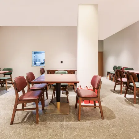 James Joyce Coffetel Hotel (Beijing Niaochao Aotizhongxin) Отели рядом с достопримечательностью «Станция Olympic Green»