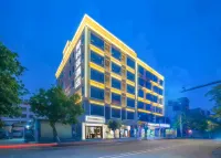 Yelia Hotel (Ding'an Bus Station Store) Hotels near Ding'anxian Library (fenguan)