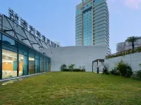 Days Hotel by Wyndham Chongqing Fuli Hotels near Jiu Longpo