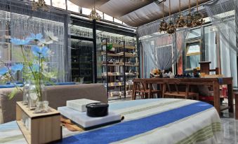 Ulan Qiyuan Homestay (Chaka)