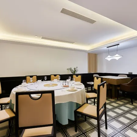 Penpai Mountain Residence Ginkgo Fontaine Hotel