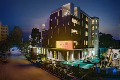 Beihai Silver Beach Puyue Hotel (International Passenger Port Branch)