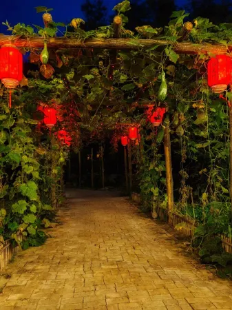 Ganquan Mandian Summer Resort Отели рядом с достопримечательностью «Народное правительство Ганкуй»