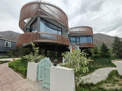 Zhang County Zizai Huaye Homestay