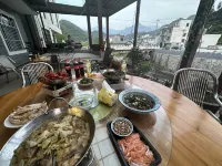 Suqi Mountain House - Pools