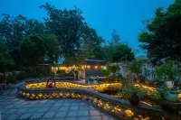 Floral Hotel·Yixing Yangxianshan Fang Xiaoyuan Homestay Hotel dekat Zhangzhu No.2 Stadium