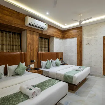Hotel Heraa International Grant Road, Mumbai Отели рядом с достопримечательностью «Центральный железнодорожный вокзал Мумбаи»