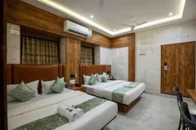 Hotel Heraa International Grant Road, Mumbai Hotels near Grant Road