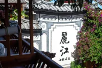 Lijiang No.7 Huating Inn