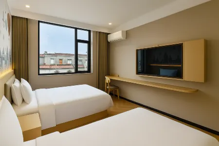 Yugan Sunshine Business Hotel Отели рядом с достопримечательностью «Poyanghu Minjian Minsu Museum»