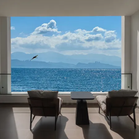 Dali Atlas Smart Sea View Retreat