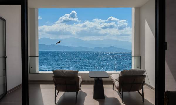 Dali Atlas Smart Sea View Retreat