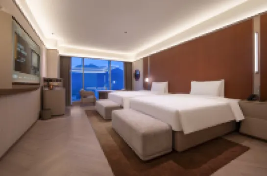 Crystal Orange Hangzhou Tonglu Station Hotel