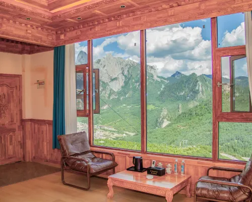 Diebu Zhagana Ba Homestay โรงแรมในตี้ปู่
