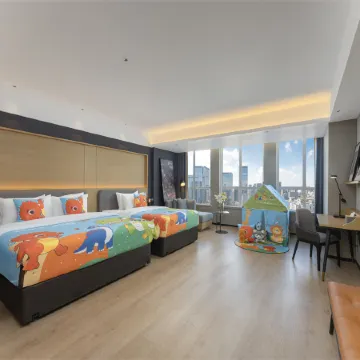 Liber Hotel (Linyi Tai Sheng Plaza Wang Xizhi Former Residence Branch)