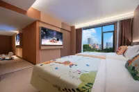 Guiyang Banshan Hotel (Jiaxiu Lou Qingyun Market) Hotels near Zhucheng Square