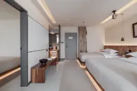 Jianhe · Wabi-Sabi Aesthetic Designer Homestay