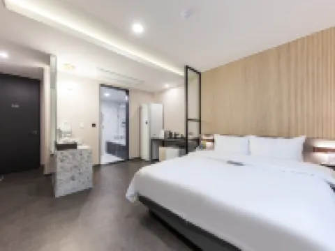 Hotel 24st Urban Brown Seosan Lake Park Hotels in Seosan